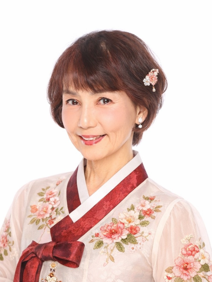 朝凪彩月