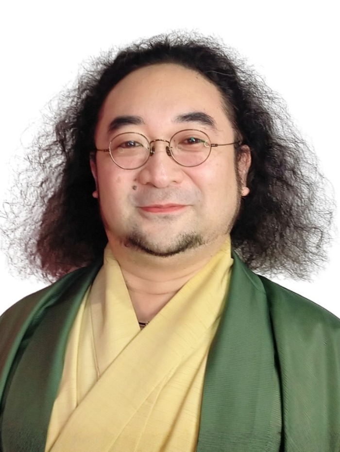 里乃月 リノルナ